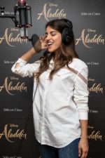 Isabela Souza, interpreta “Callar” la nueva canción de Aladdín.